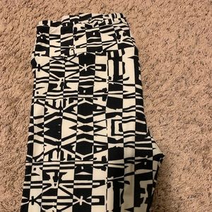 LuLaRoe TC Leggings